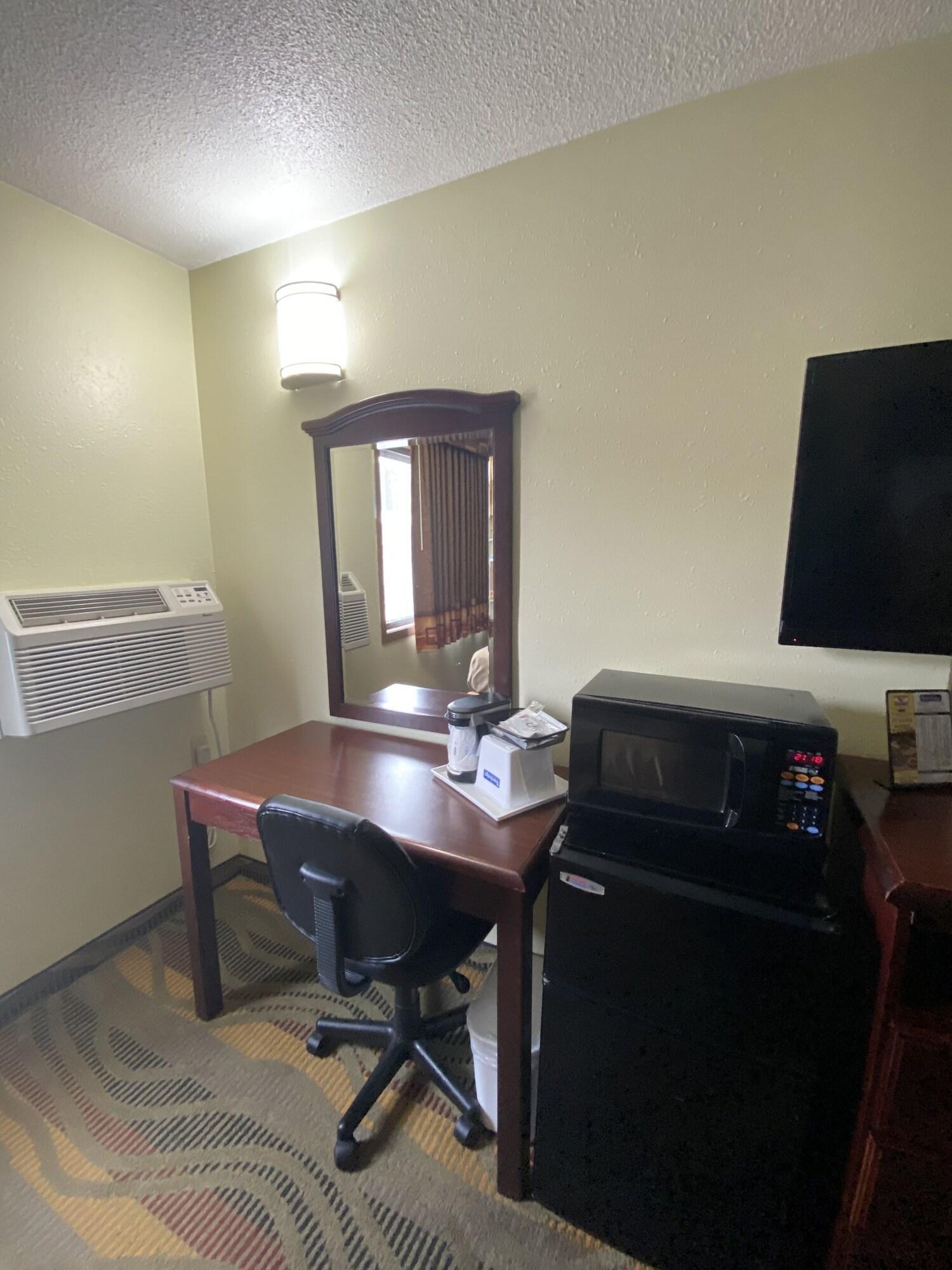 Travelodge By Wyndham La Porte/Michigan City Area מראה חיצוני תמונה