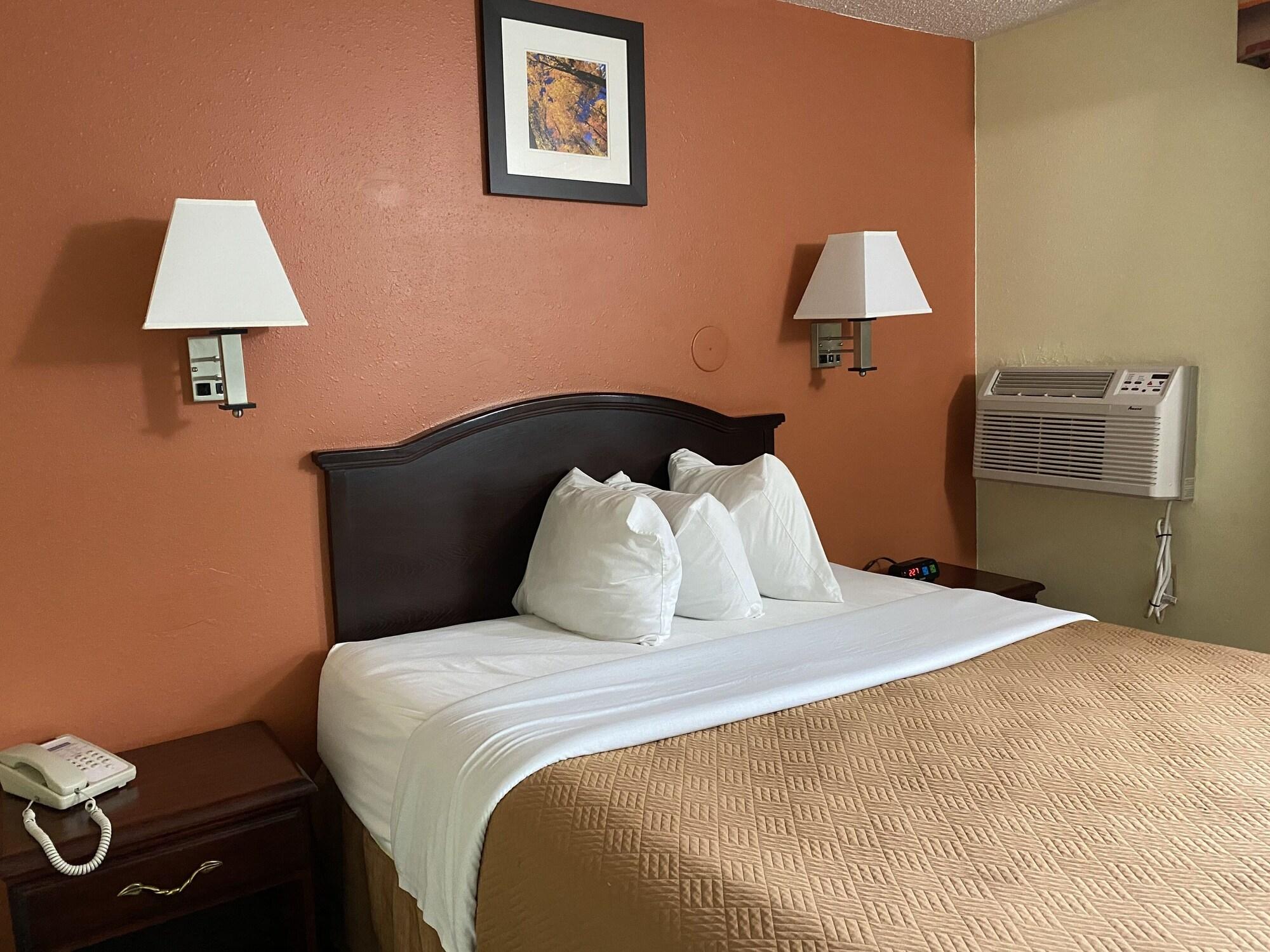 Travelodge By Wyndham La Porte/Michigan City Area מראה חיצוני תמונה