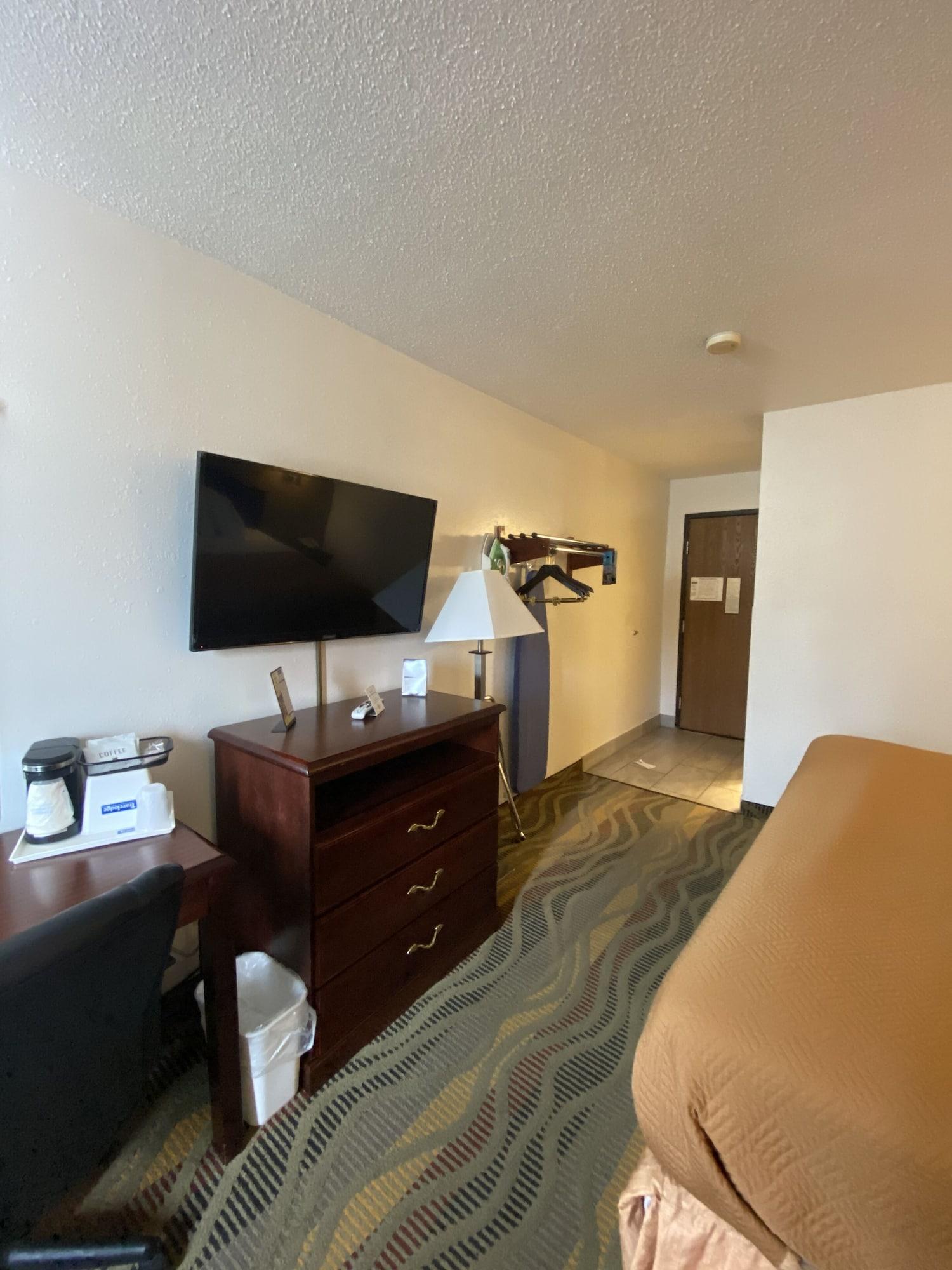 Travelodge By Wyndham La Porte/Michigan City Area מראה חיצוני תמונה