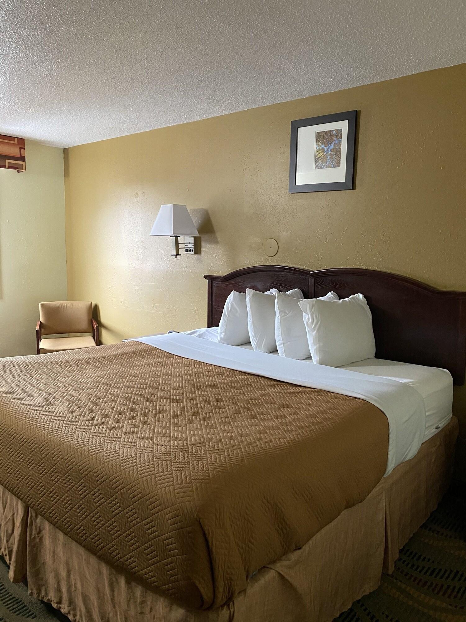 Travelodge By Wyndham La Porte/Michigan City Area מראה חיצוני תמונה